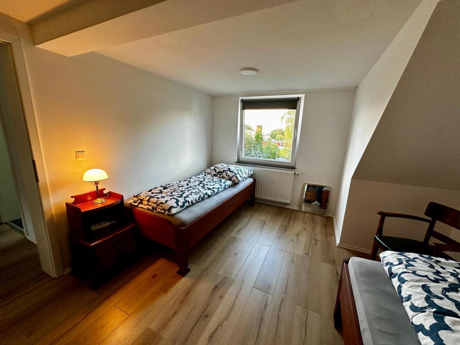 Bee Flats Lägenhet Velbert Exteriör bild